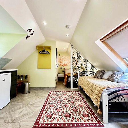 Forest Studio Apartment Gated Parking On 2 Acres Garden Chislehurst Eksteriør billede