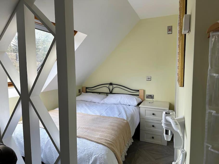 Forest Studio Apartment Gated Parking On 2 Acres Garden Chislehurst Eksteriør billede
